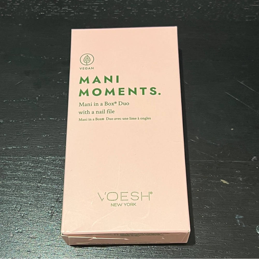 Voesh Mani Moments Mani in a Box Duo with Nail File